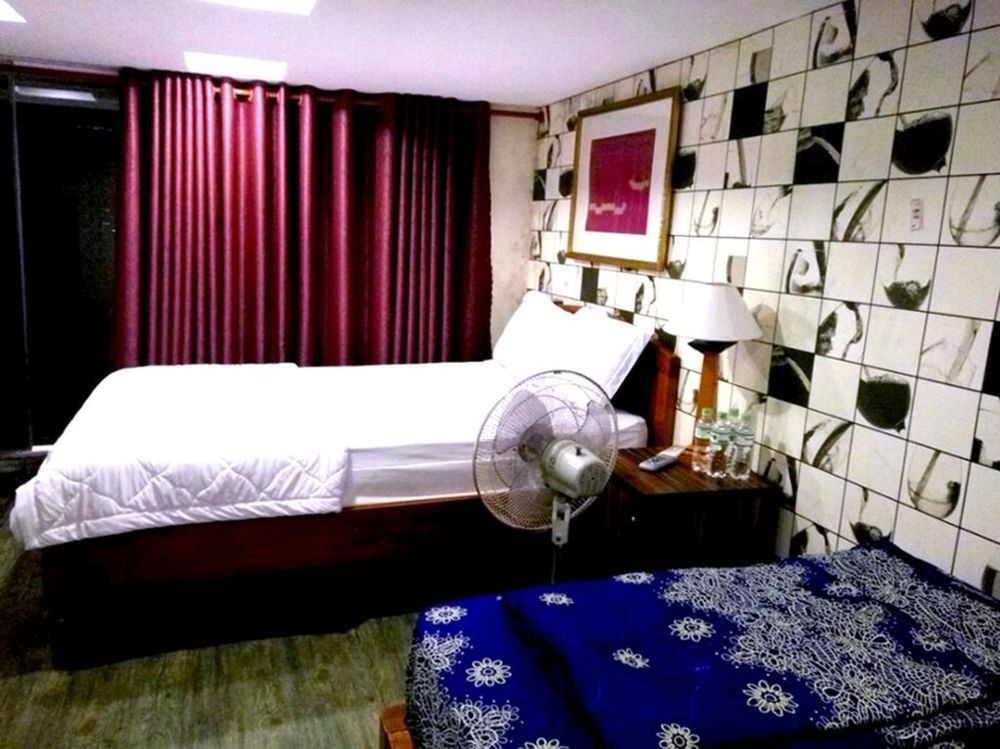 הו צ'י מין סיטי Venus Hotel - 2I1A Bach Dang P2 Tan Binh מראה חיצוני תמונה