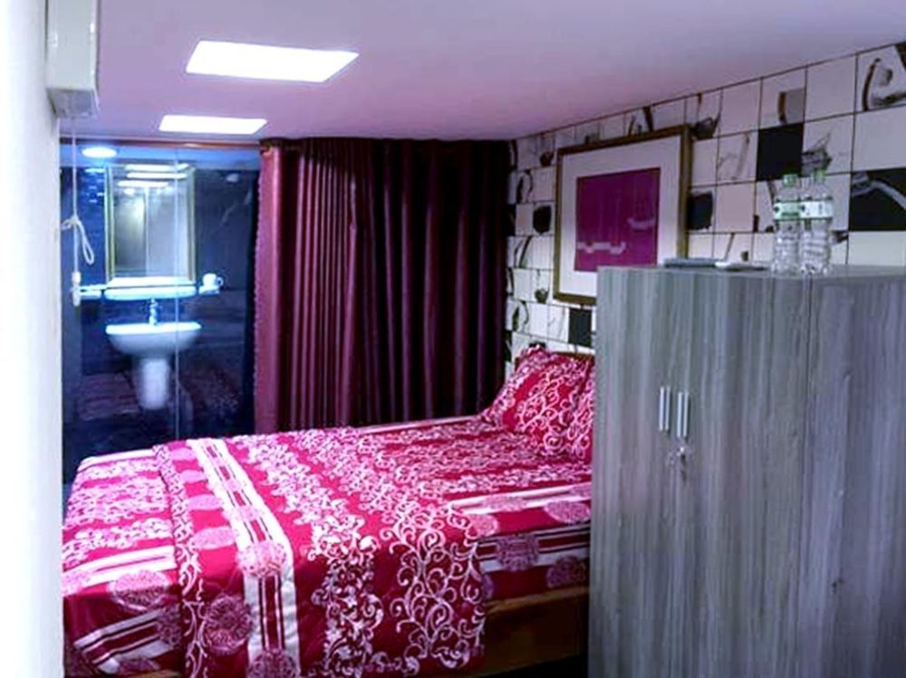 הו צ'י מין סיטי Venus Hotel - 2I1A Bach Dang P2 Tan Binh מראה חיצוני תמונה